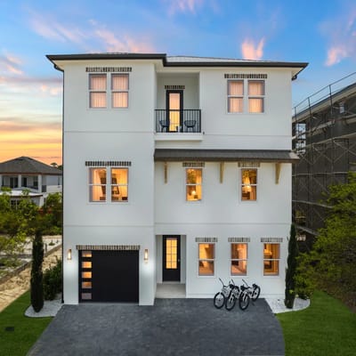 Brand New! 30A! Private Pool. Free Bikes.